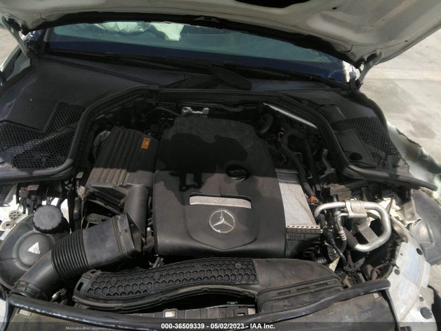 55SWF4JB6JU243961 Mercedes-Benz C-class C 300