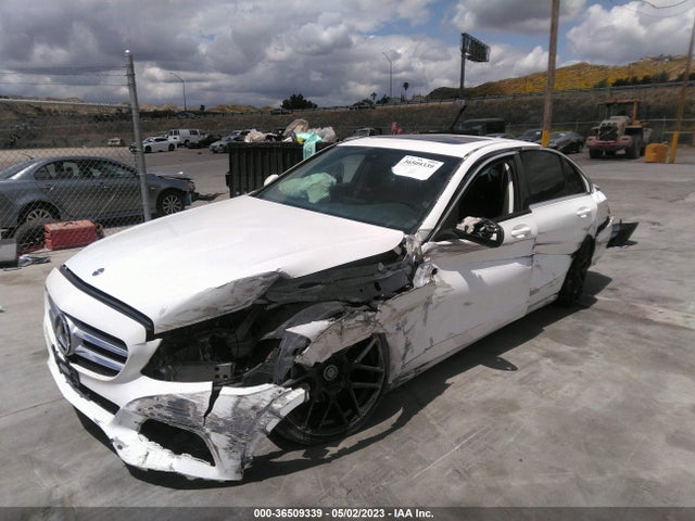 55SWF4JB6JU243961 Mercedes-Benz C-class C 300