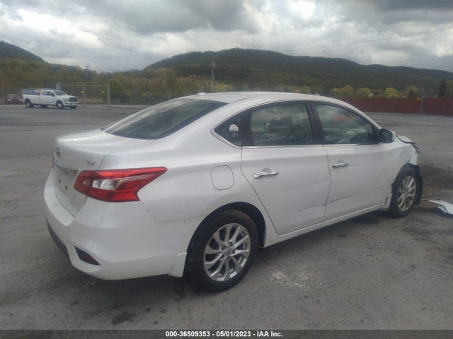 2018 NISSAN SENTRA SV VIN: 3N1AB7AP4JY324131