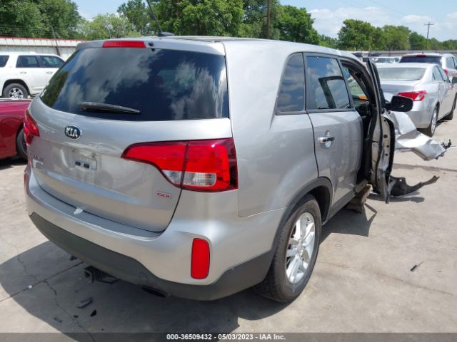 5XYKT3A66FG660146 KIA SORENTO LX