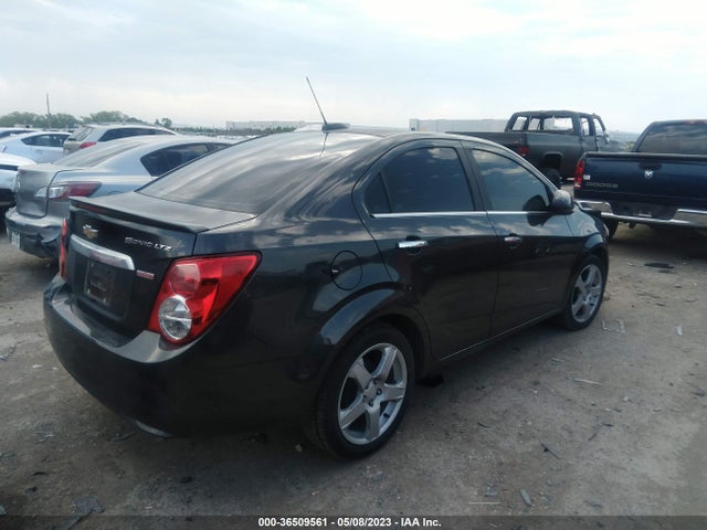 Chevrolet SONIC LTZ 2016 1G1JE5SB5G4153938 Image 5