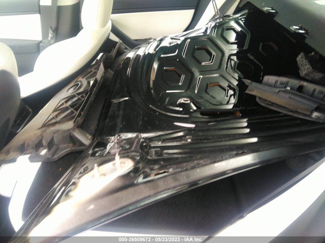 Tesla Model 3 Performance 2021 5YJ3E1EC5MF925873 Image 4