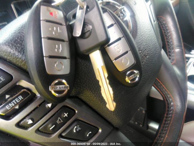 1N6AA1E52HN510714 Nissan Titan Platinum Reserve