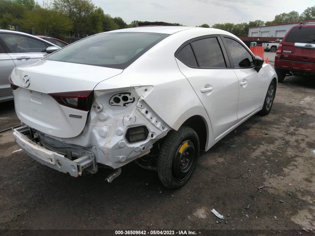 Mazda Mazda3 I Sv 2014 JM1BM1T71E1161051 Image 4