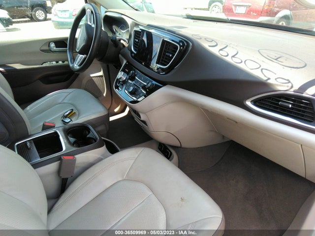 Chrysler Pacifica Touring L Plus 2018 2C4RC1EG3JR227958 Image 5