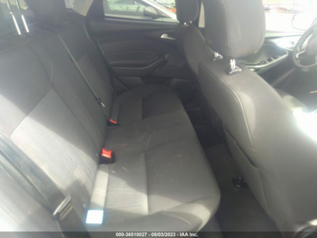 1FADP3F28FL246461 Ford FOCUS SE