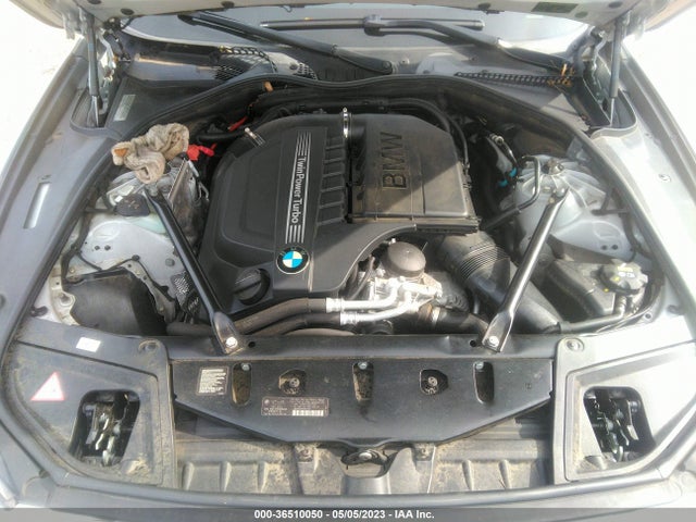 36510050 :رقم المزاد ، WBA5B1C53FD918482 vin ، 2015 Bmw 5 Series 535i مزاد بيع