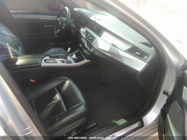 36510050 :رقم المزاد ، WBA5B1C53FD918482 vin ، 2015 Bmw 5 Series 535i مزاد بيع