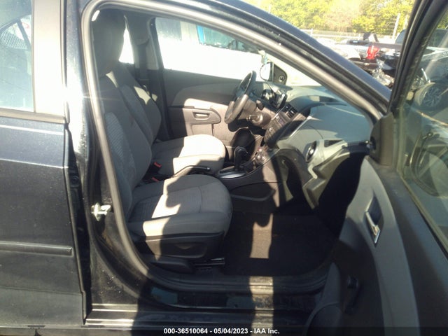 Chevrolet Sonic Ls Auto 2014 1G1JA5SH0E4242491 Image 5