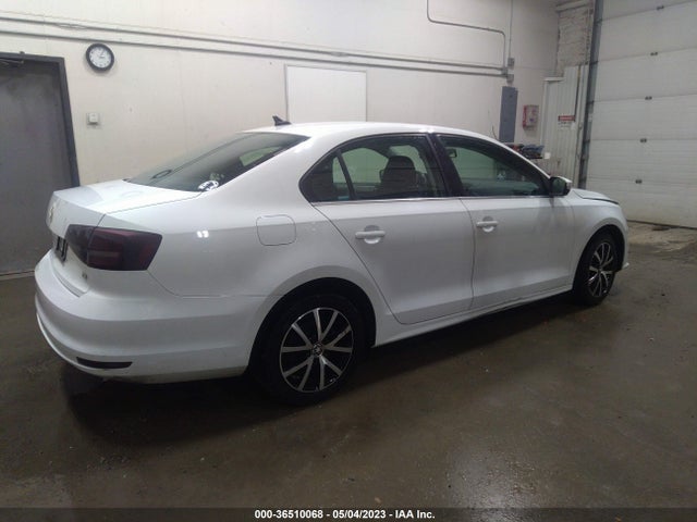 3VWDB7AJ1HM408315 Volkswagen Jetta 1.4t Se