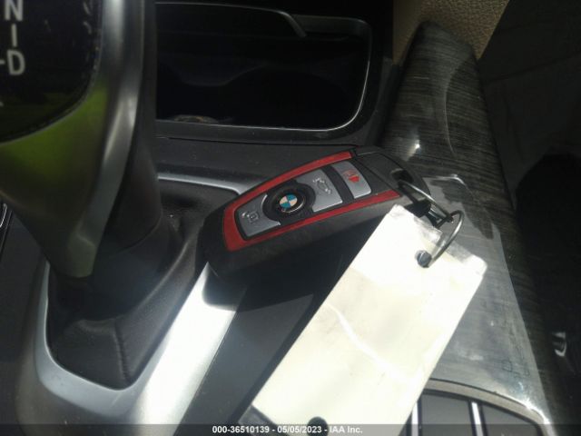 WBA8D9G5XJNU73001 BMW 3 Series 330i Xdrive