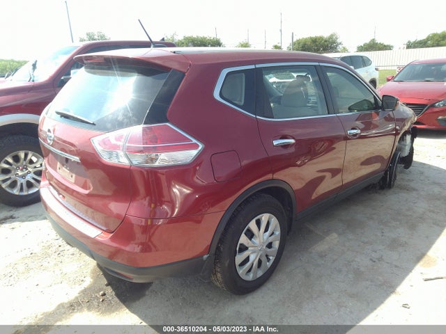 2015 NISSAN ROGUE S VIN: 5N1AT2MT2FC926740