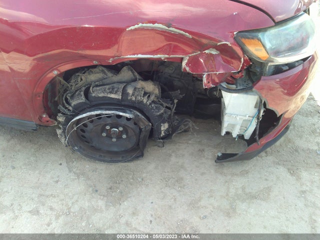 2015 NISSAN ROGUE S VIN: 5N1AT2MT2FC926740