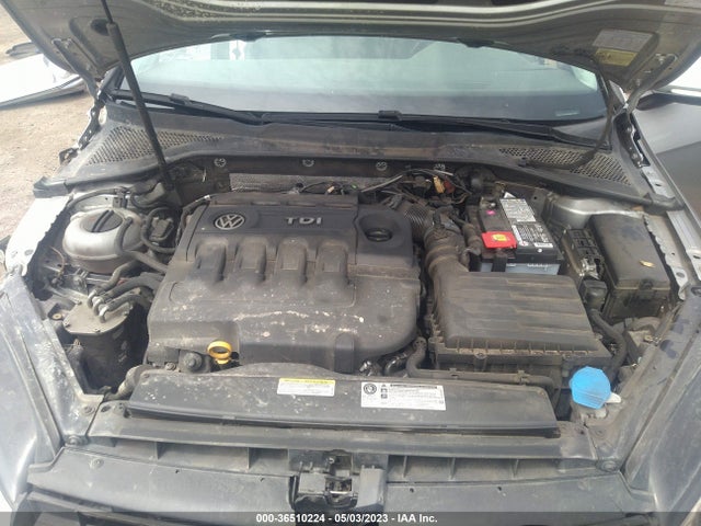 3VWCA7AU8FM515027 Volkswagen Golf Sportwagen Tdi S