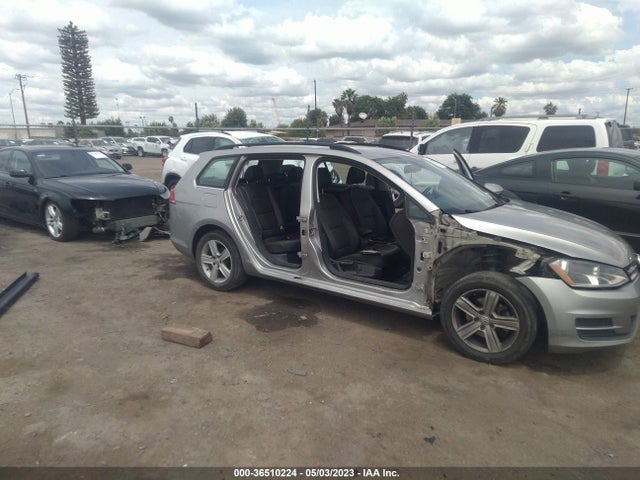 3VWCA7AU8FM515027 Volkswagen Golf Sportwagen Tdi S