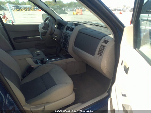 2008 FORD ESCAPE XLT VIN: 1FMCU93178KD05890