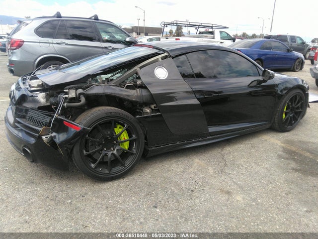2014 Audi R8, VIN: WUAKNAFG1EN001286
