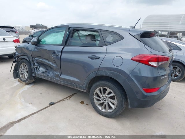 2016 HYUNDAI TUCSON SE VIN: KM8J33A47GU061696