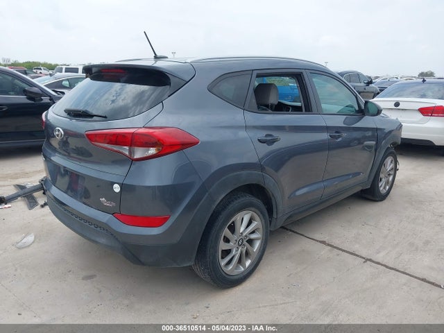 2016 HYUNDAI TUCSON SE VIN: KM8J33A47GU061696