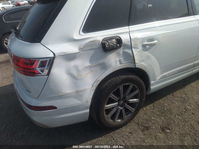 WA1LHAF74KD038658 Audi Q7 Premium Plus