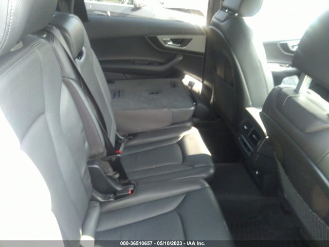 WA1LHAF74KD038658 Audi Q7 Premium Plus