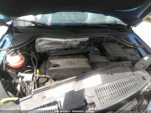 WVGBV7AX6HK029562 Volkswagen TIGUAN