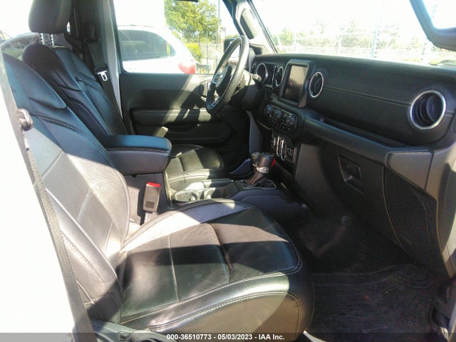 1C4HJXEG1JW125439 Jeep Wrangler Unlimited Sahara