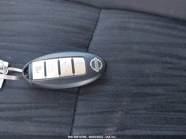 2018 NISSAN SENTRA SV VIN: 3N1AB7AP1JL638073