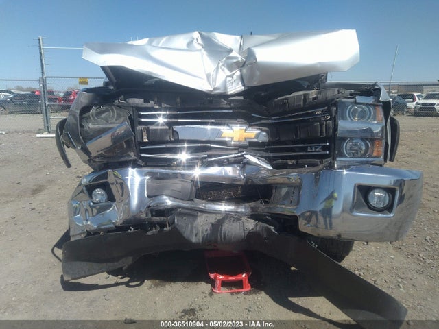Chevrolet Silverado 2500hd Ltz 2015 1GC1KWEG0FF173689 Image 8