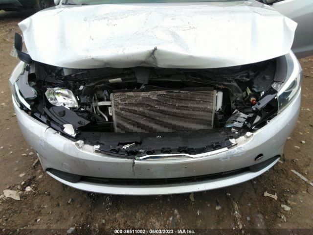 3KPFL4A71JE274093 KIA FORTE LX