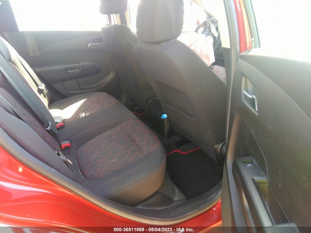 Chevrolet SONIC LT 2020 1G1JD6SB8L4108625 Image 8