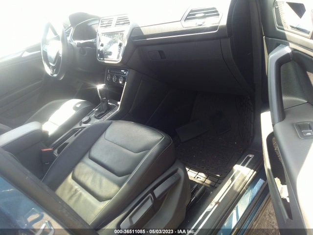 3VV4B7AX2KM031249 Volkswagen Tiguan Sel Premium