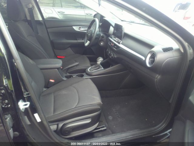 3KPF24ADXPE585457 KIA Forte Lxs