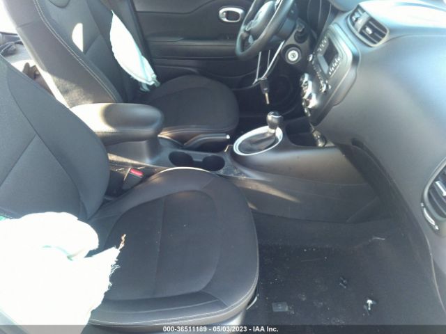 KNDJN2A29G7374366 KIA Soul Base