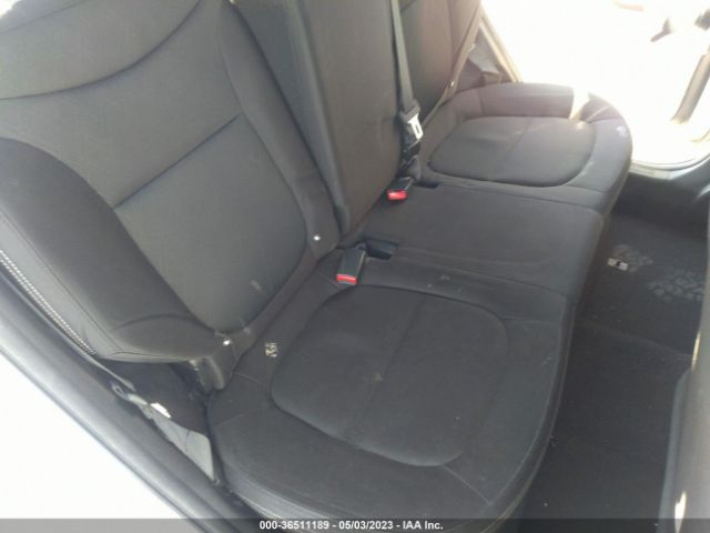 KNDJN2A29G7374366 KIA Soul Base