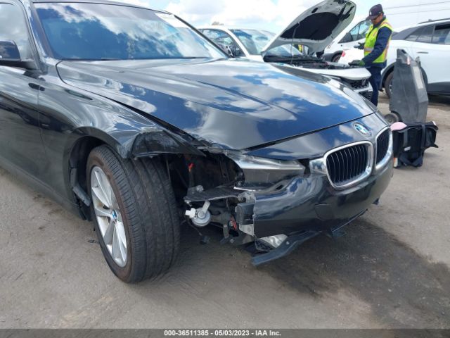 WBA8E1G54GNT99677 BMW 3 Series 320i