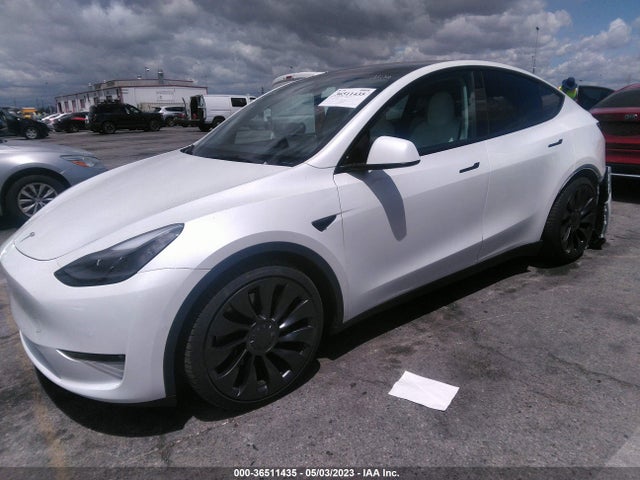 7SAYGDEF9NF439034 Tesla Model Y Performance