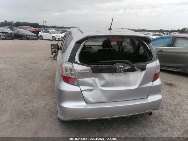 2011 HONDA FIT SPORT VIN: JHMGE8G59BS012556