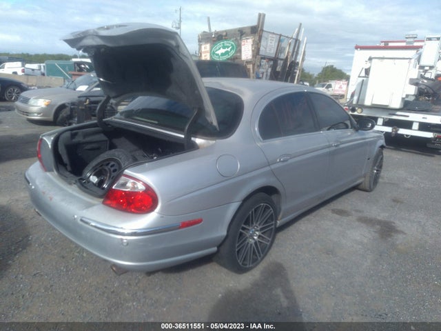 2004 JAGUAR S-TYPE VIN: SAJEA01T94FN06815