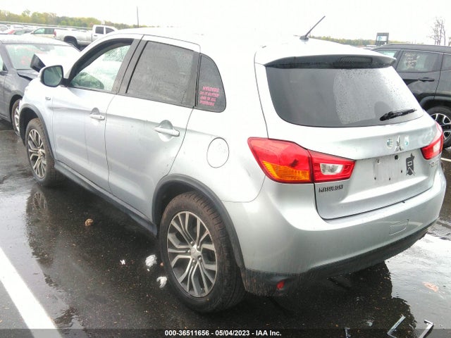 JA4AP3AU8GZ031421 Mitsubishi Outlander Sport 2.0 Es