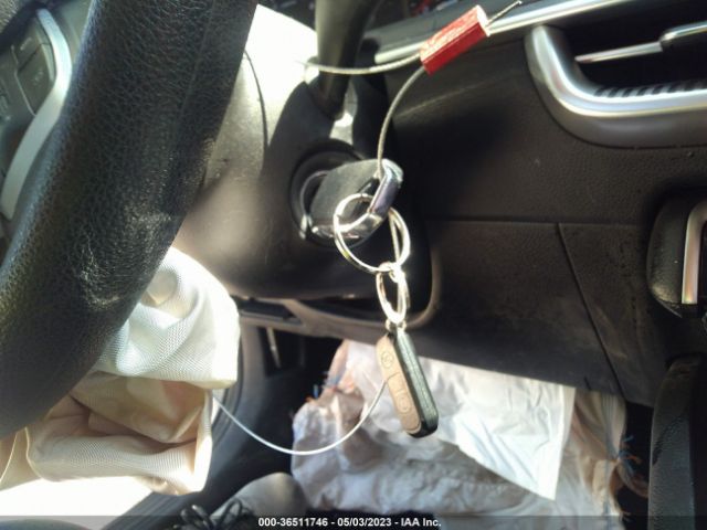 5XXG24J23NG123362 KIA K5 LX