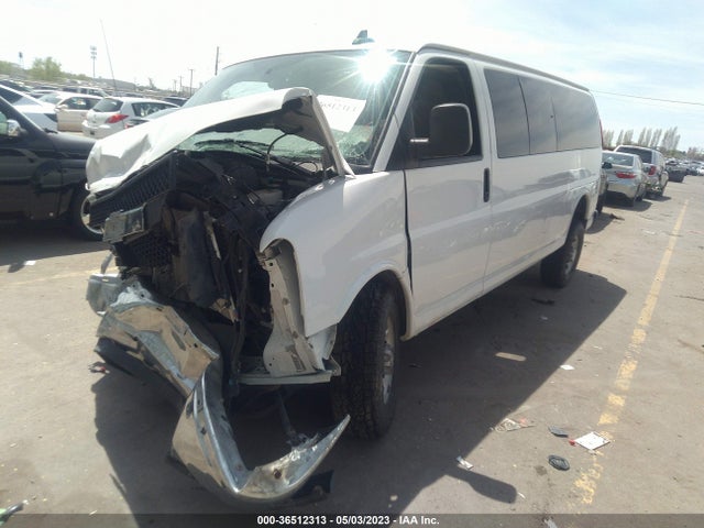 Chevrolet Express Passenger Ls 2019 1GAZGNFG3K1347901 Image 2