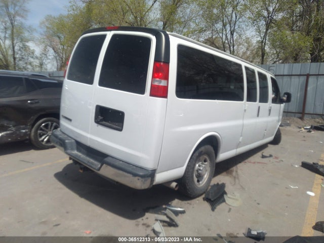 Chevrolet Express Passenger Ls 2019 1GAZGNFG3K1347901 Image 4