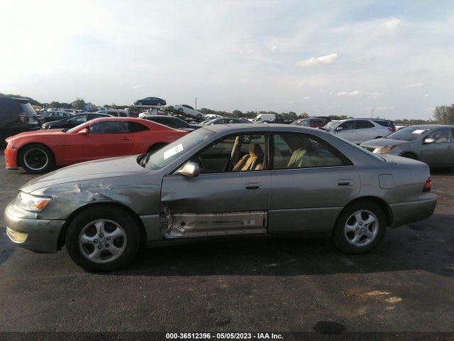 1999 LEXUS ES 300 LUXURY SPORT SDN VIN: JT8BF28G1X5074205