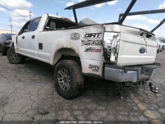 1FT7W2BT2HEF19520 Ford Super Duty F-250 Srw Lariat/platinum