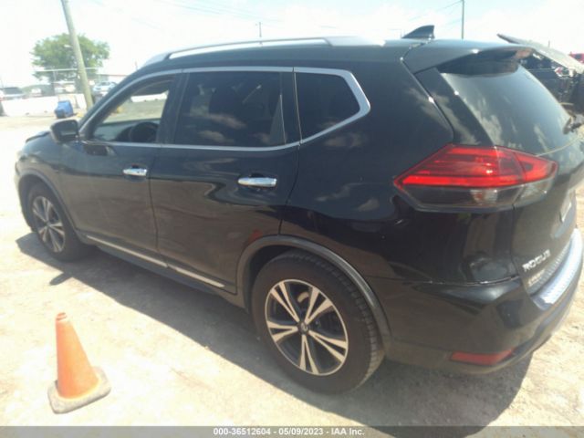 JN8AT2MT0HW154135 Nissan Rogue Sl