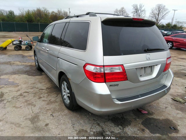 2005 HONDA ODYSSEY EX-L VIN: 5FNRL38735B108946