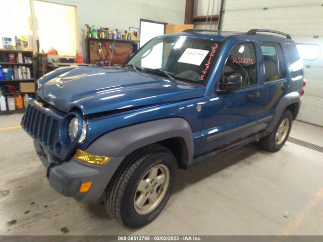 2005 JEEP LIBERTY SPORT VIN: 1J4GL48K65W613953