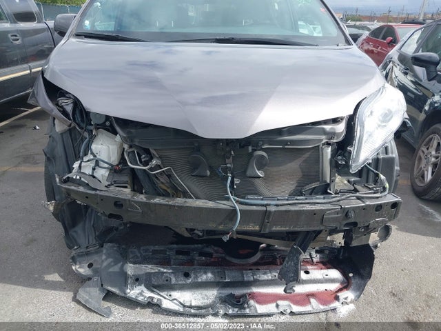 Toyota SIENNA LE 2020 5TDKZ3DC5LS061933 Image 8