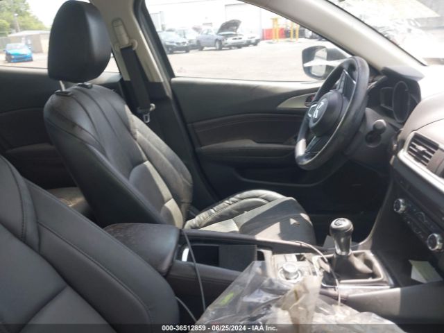 3MZBN1V72HM115890 Mazda Mazda3 Touring